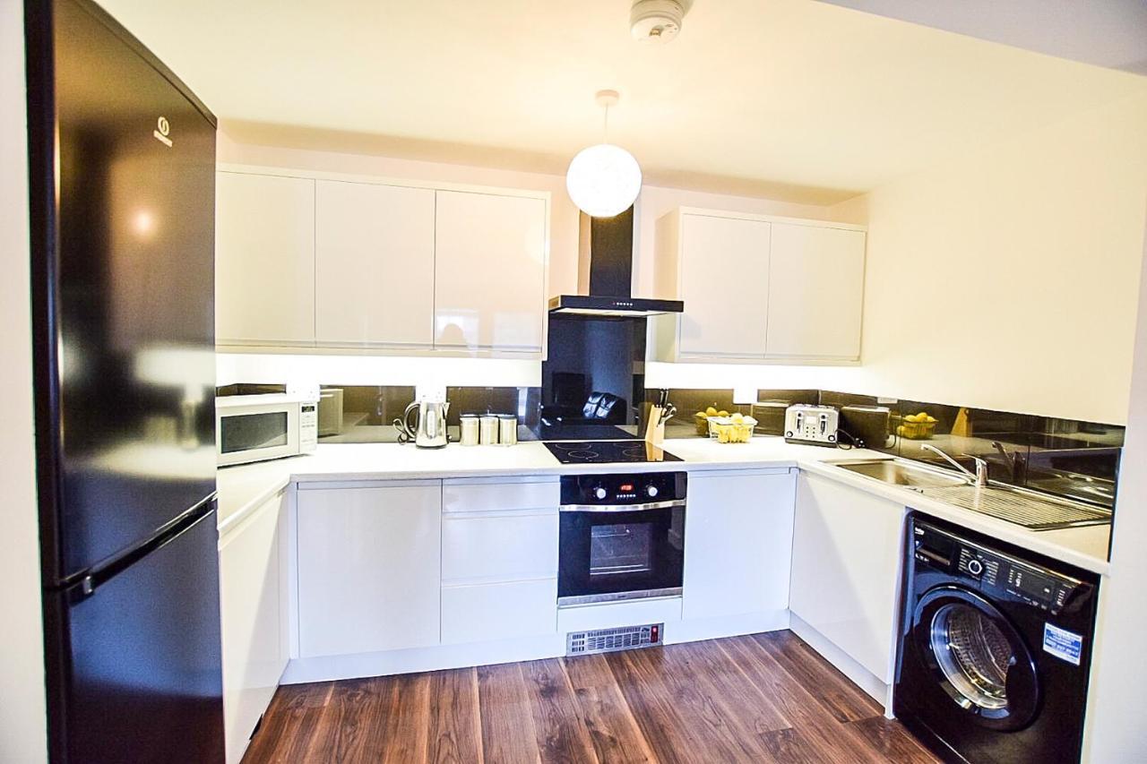 Sunderland Short Stays 2 Bedroom Apartment Free Parking Fulwell Sr6 Экстерьер фото