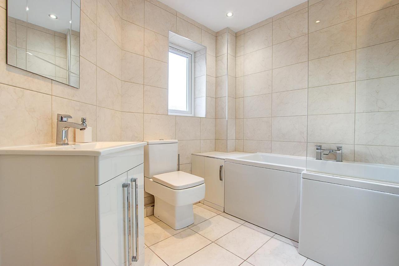 Sunderland Short Stays 2 Bedroom Apartment Free Parking Fulwell Sr6 Экстерьер фото