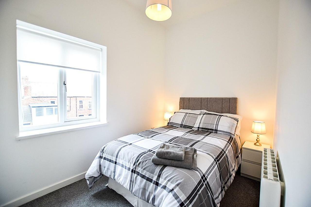 Sunderland Short Stays 2 Bedroom Apartment Free Parking Fulwell Sr6 Экстерьер фото